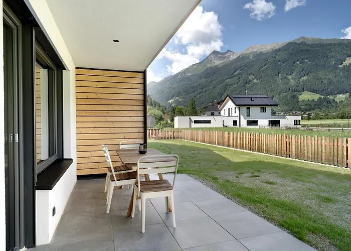 Stackler54 - Mit Garten * ניוסטיפט אים סטובאיטל